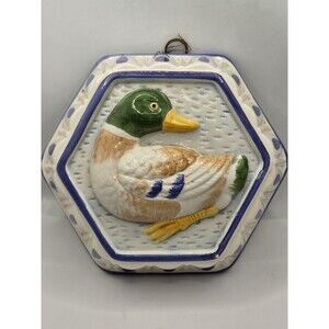 Vintage Ceramic Mallard  Duck Wall Hanging Painted Pie Mold Retro Kitchen